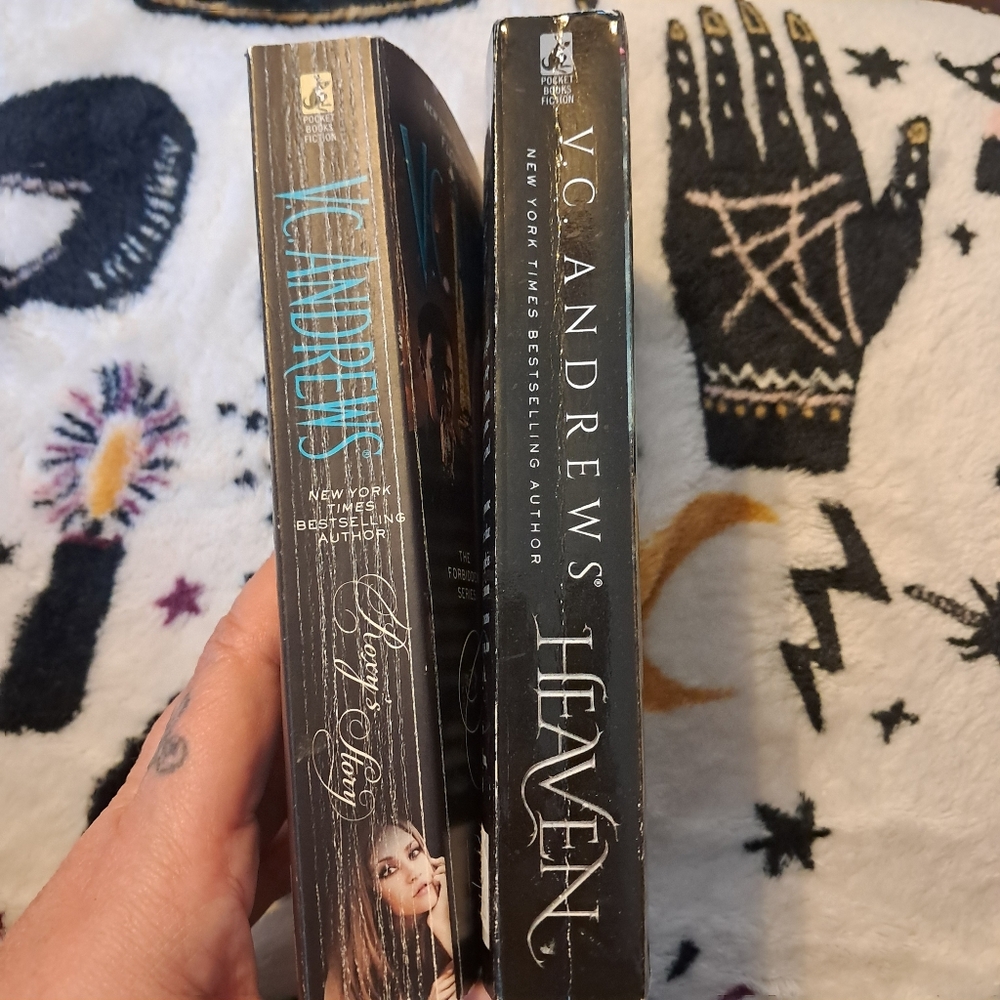 V.C. Andrews Book Set - Roxy's Story & Heaven - Picture 7 of 7
